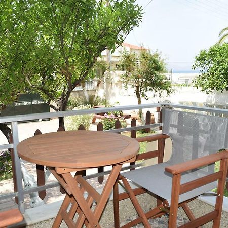 Central House With Quiet Garden كيساموس المظهر الخارجي الصورة