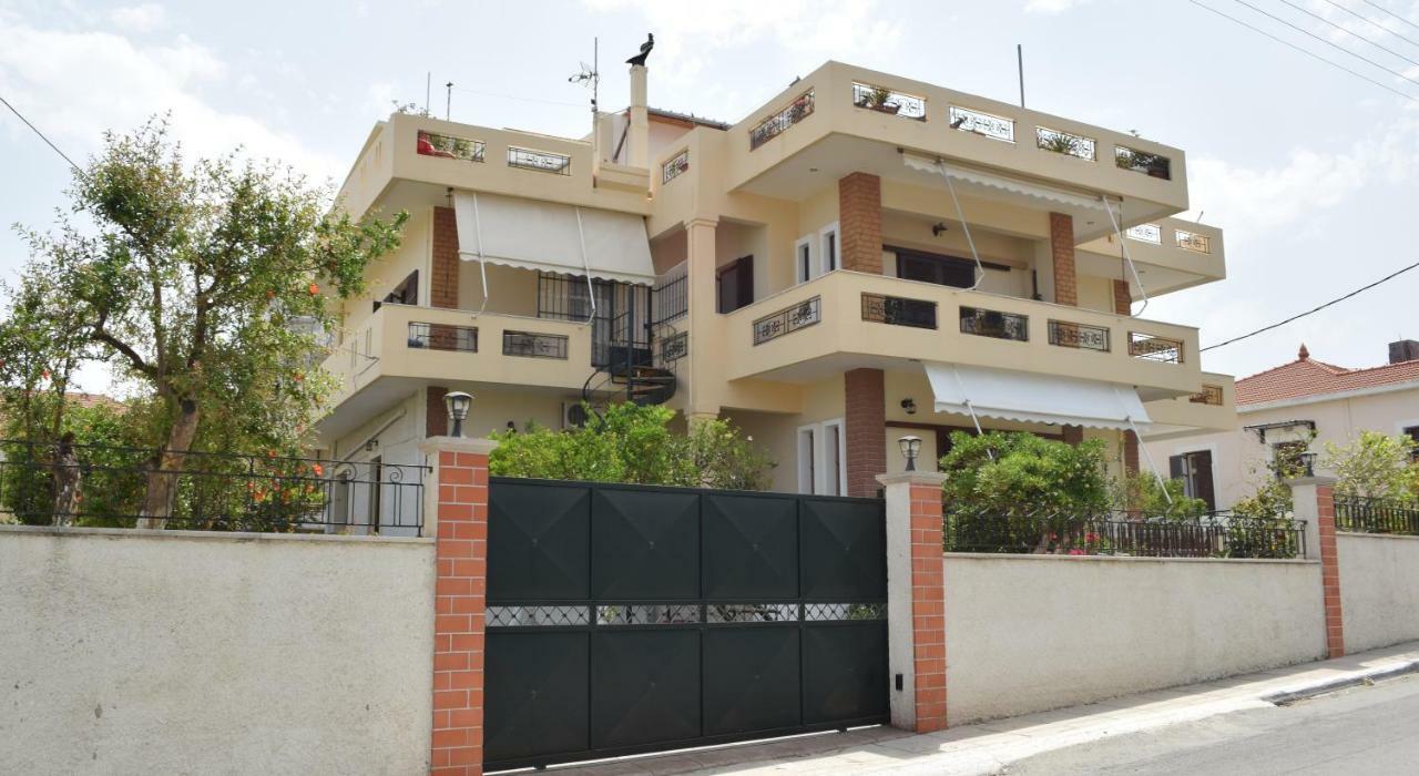 Central House With Quiet Garden كيساموس المظهر الخارجي الصورة