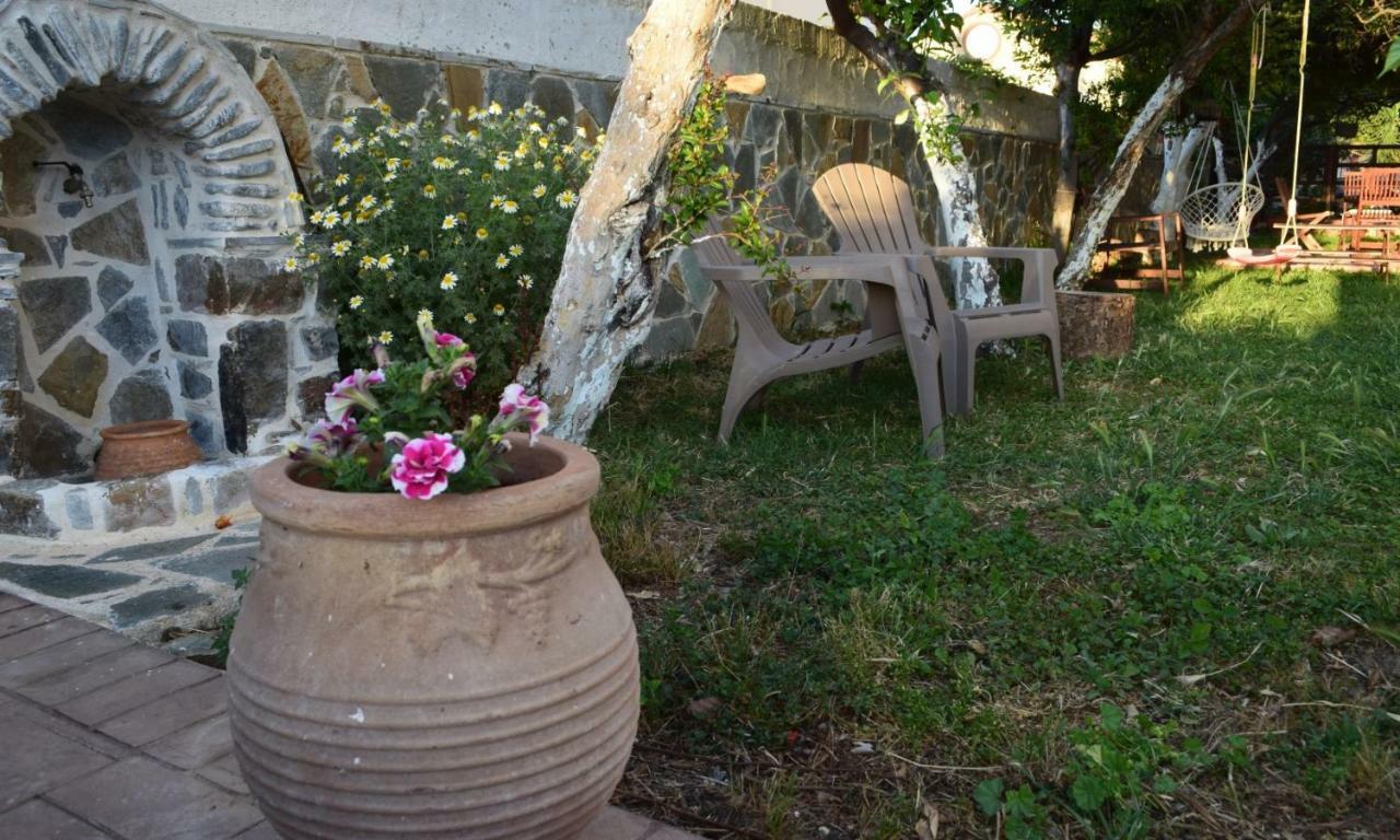 Central House With Quiet Garden كيساموس المظهر الخارجي الصورة